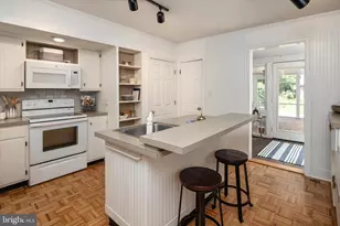 418 Chesapeake Ave, Annapolis, MD 21403 - Photo 8