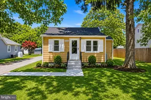5242 Sands Rd, Lothian, MD 20711 - Photo 2