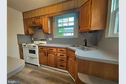 220 Meadow Road, Pasadena, MD 21122 - Photo 2