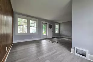 220 Meadow Rd, Pasadena, MD 21122 - Photo 6