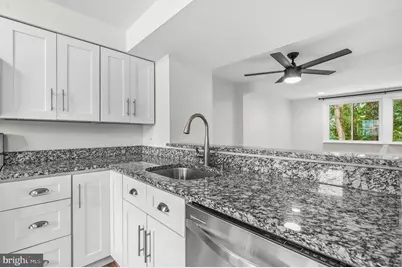 7909 Wellesley Court, Pasadena, MD 21122 - Photo 6