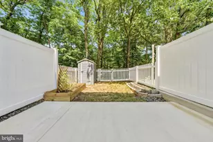 7909 Wellesley Ct, Pasadena, MD 21122 - Photo 36