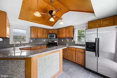 722 Wimmer Road, Glen Burnie, MD 21061 - Photo 16