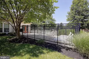 7906 Blue Phlox, Pasadena, MD 21122 - Photo 32