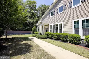 7906 Blue Phlox, Pasadena, MD 21122 - Photo 4