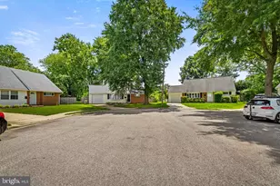 119 S Meadow Dr, Glen Burnie, MD 21060 - Photo 2
