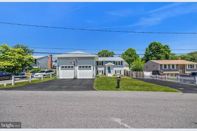 758 208th Street, Pasadena, MD 21122 - Photo 2