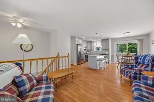 758 208th St, Pasadena, MD 21122 - Photo 8