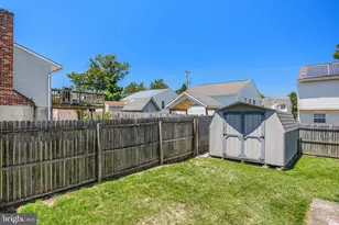758 208th St, Pasadena, MD 21122 - Photo 40