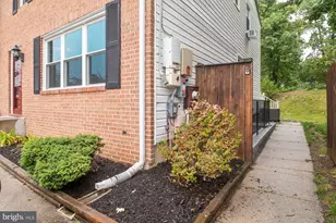 661 Westphalia Ct, Glen Burnie, MD 21061 - Photo 2