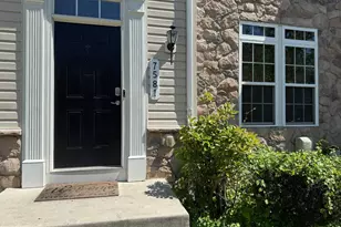 7581 Taunton Ct, Hanover, MD 21076 - Photo 4