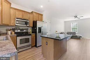 7736 Timbercross Ln, Glen Burnie, MD 21060 - Photo 12