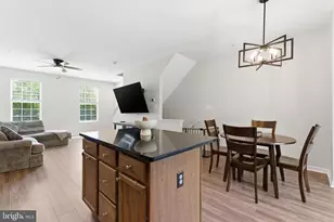 7736 Timbercross Ln, Glen Burnie, MD 21060 - Photo 16