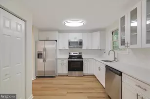 3341 Pescara Ct, Pasadena, MD 21122 - Photo 4
