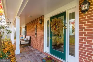209 Winchester Beach Dr, Annapolis, MD 21409 - Photo 2