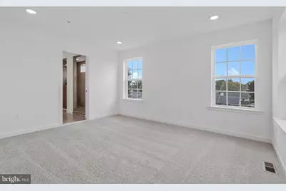 5721 Howard Drive, Glen Burnie, MD 21061 - Photo 16