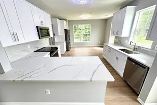 8603 Wintergreen Ct, Odenton, MD 21113 - Photo 4