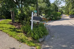 607 Overhill Dr, Edgewater, MD 21037 - Photo 4