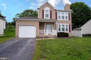 5914 Manor House Ln, Brooklyn Park, MD 21225 - Photo 2