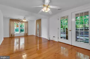 934 Shore Acres Rd, Arnold, MD 21012 - Photo 12
