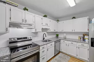 1174 Gator Ct N, Arnold, MD 21012 - Photo 4