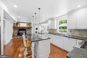 1528 Palm Ct, Pasadena, MD 21122 - Photo 12