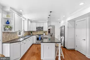 1528 Palm Ct, Pasadena, MD 21122 - Photo 10