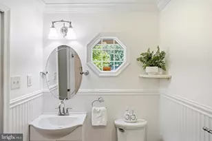 1528 Palm Ct, Pasadena, MD 21122 - Photo 20
