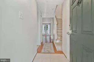 1226 Quaker Ridge Dr, Arnold, MD 21012 - Photo 2