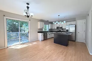 115 Militia Pl, Odenton, MD 21113 - Photo 10