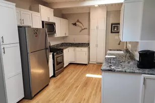 3937 W Shore Dr, Edgewater, MD 21037 - Photo 2