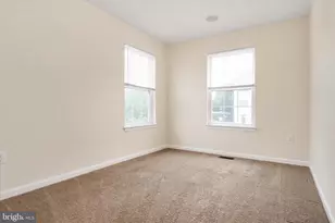 8221 Barrington Ct, Severn, MD 21144 - Photo 12