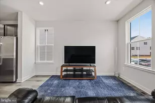 124 Spring Gate Ln, Pasadena, MD 21122 - Photo 12