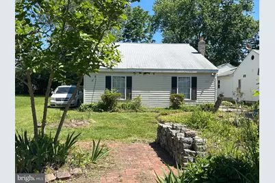 212 Lakeview Avenue, Mayo, MD 21037 - Photo 1