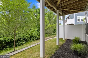 1314 Hawk Hollow Dr, Crofton, MD 21114 - Photo 34