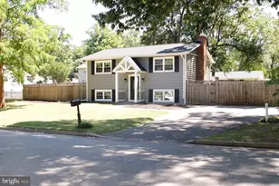 105 S Carolina Ave, Pasadena, MD 21122 - Photo 6
