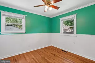 105 S Carolina Ave, Pasadena, MD 21122 - Photo 16