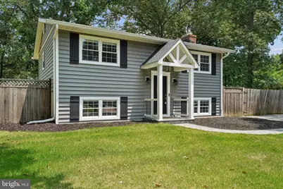 105 S Carolina Avenue, Pasadena, MD 21122 - Photo 4