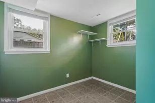 105 S Carolina Ave, Pasadena, MD 21122 - Photo 20