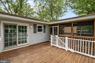 141 Delaware Ave, Pasadena, MD 21122 - Photo 14