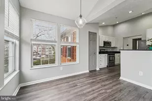 2444 Blue Spring Ct, Odenton, MD 21113 - Photo 8