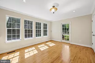 683 Powhatan Beach Rd, Pasadena, MD 21122 - Photo 18