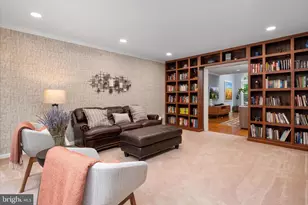 8391 Vineland Ct, Millersville, MD 21108 - Photo 8