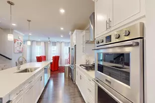 651 Chalcedony Ln, Glen Burnie, MD 21060 - Photo 22