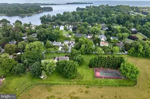 718 Whitehall Beach Rd, Annapolis, MD 21409 - Photo 8