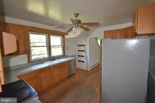 31 Deale Rd, Tracys Landing, MD 20779 - Photo 6