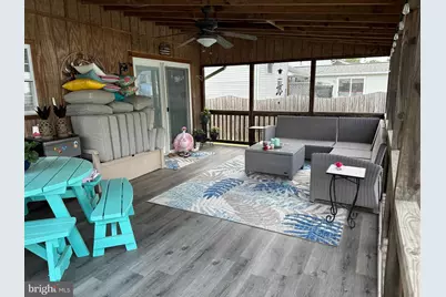 7915 Kings Bench Place, Pasadena, MD 21122 - Photo 4