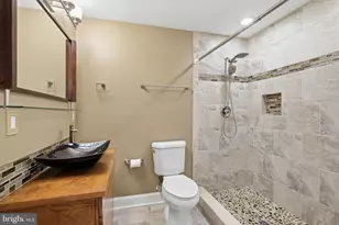 209 Long Hill Ct, Pasadena, MD 21122 - Photo 34