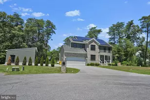 8215 Athena Ln, Severn, MD 21144 - Photo 4