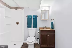 1000 Lakeview Ln, Annapolis, MD 21409 - Photo 26